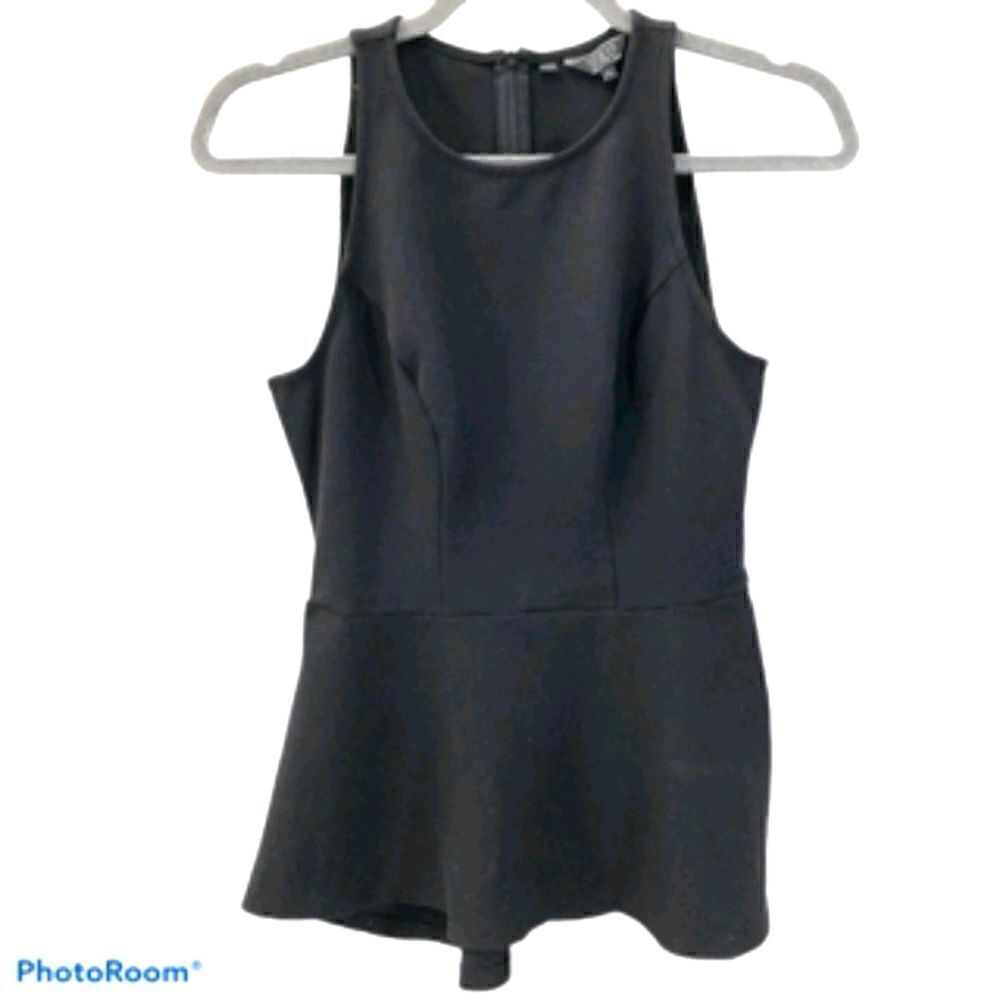 Guess Swing Top Fitted with Peplum Hem. Size S.